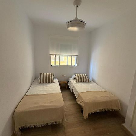 Apartamento 1ª Linea En Playa De Gandia المظهر الخارجي الصورة
